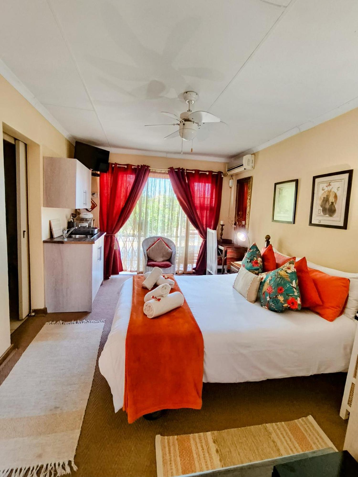 La Boheme Gastehuis Bloemfontein Rum bild